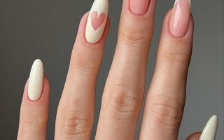 Elegant white Valentine's Day nail designs you'll love