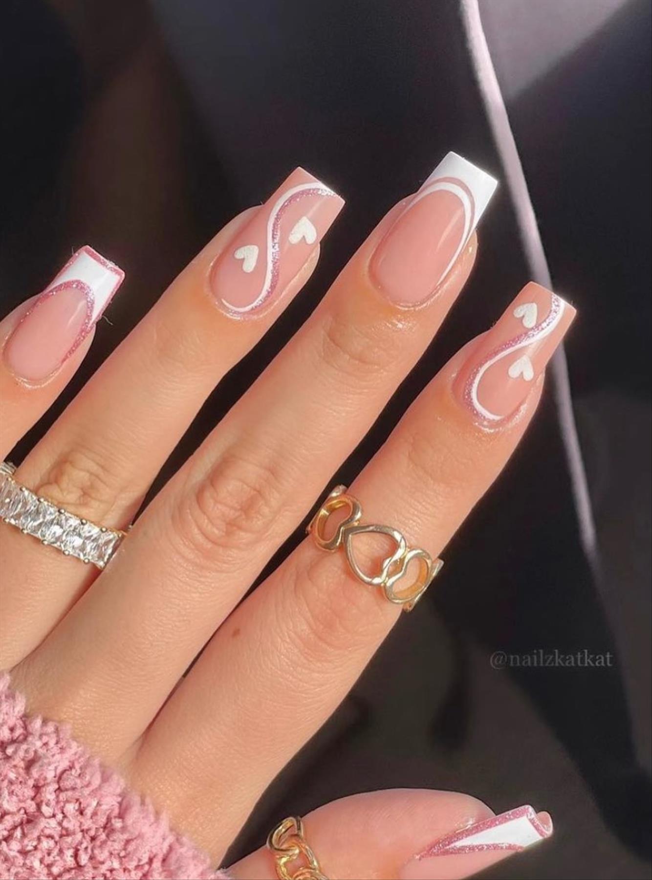 Elegant white Valentine's Day nail designs you'll love