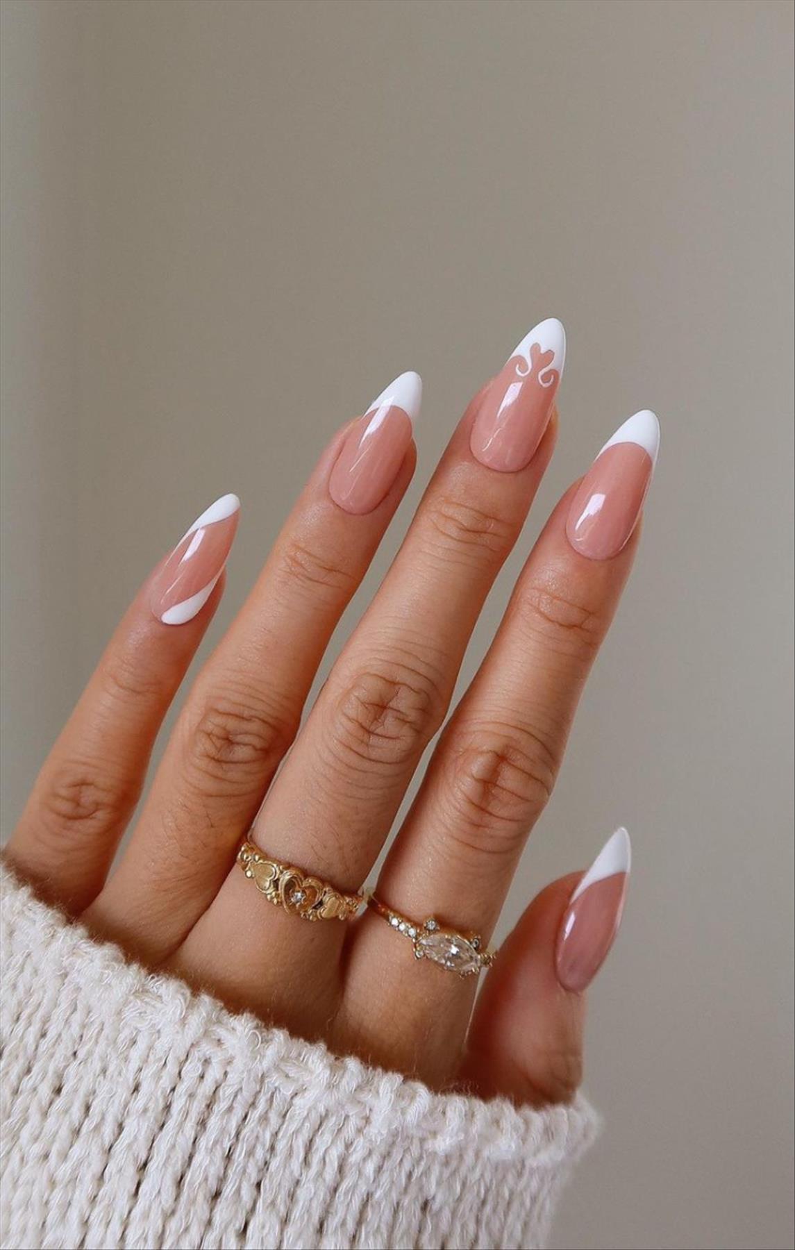 Elegant white Valentine's Day nail designs you'll love