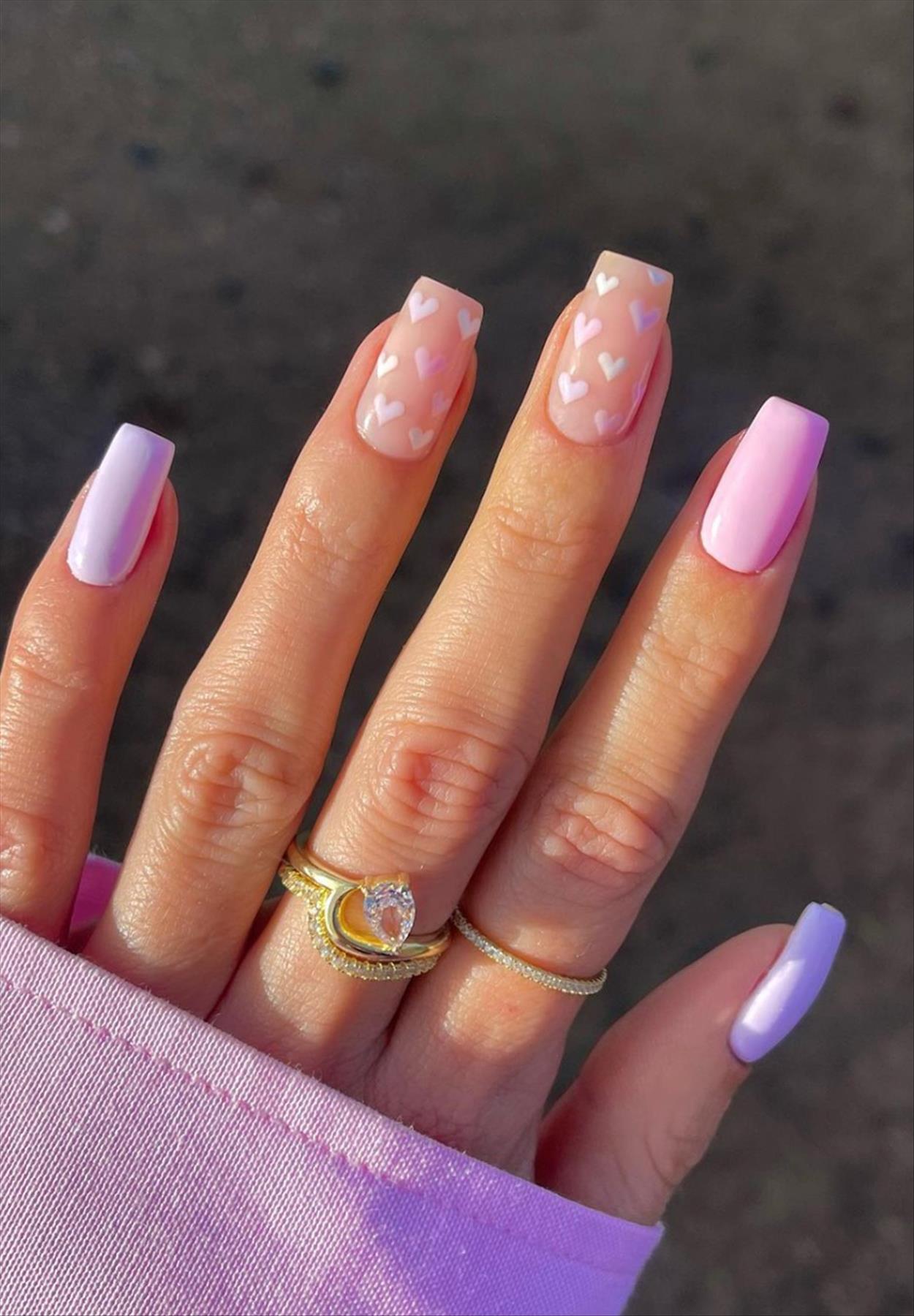 Elegant white Valentine's Day nail designs you'll love