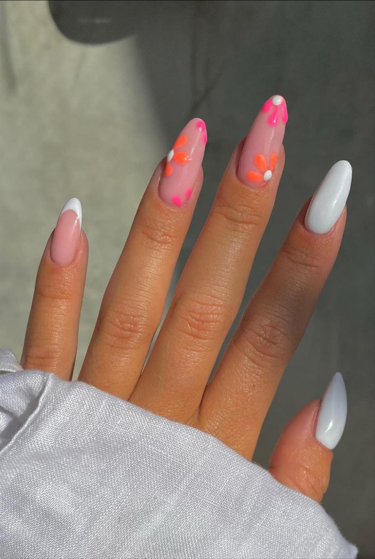 Beautiful Summer nails Trends 2023 to get inspired