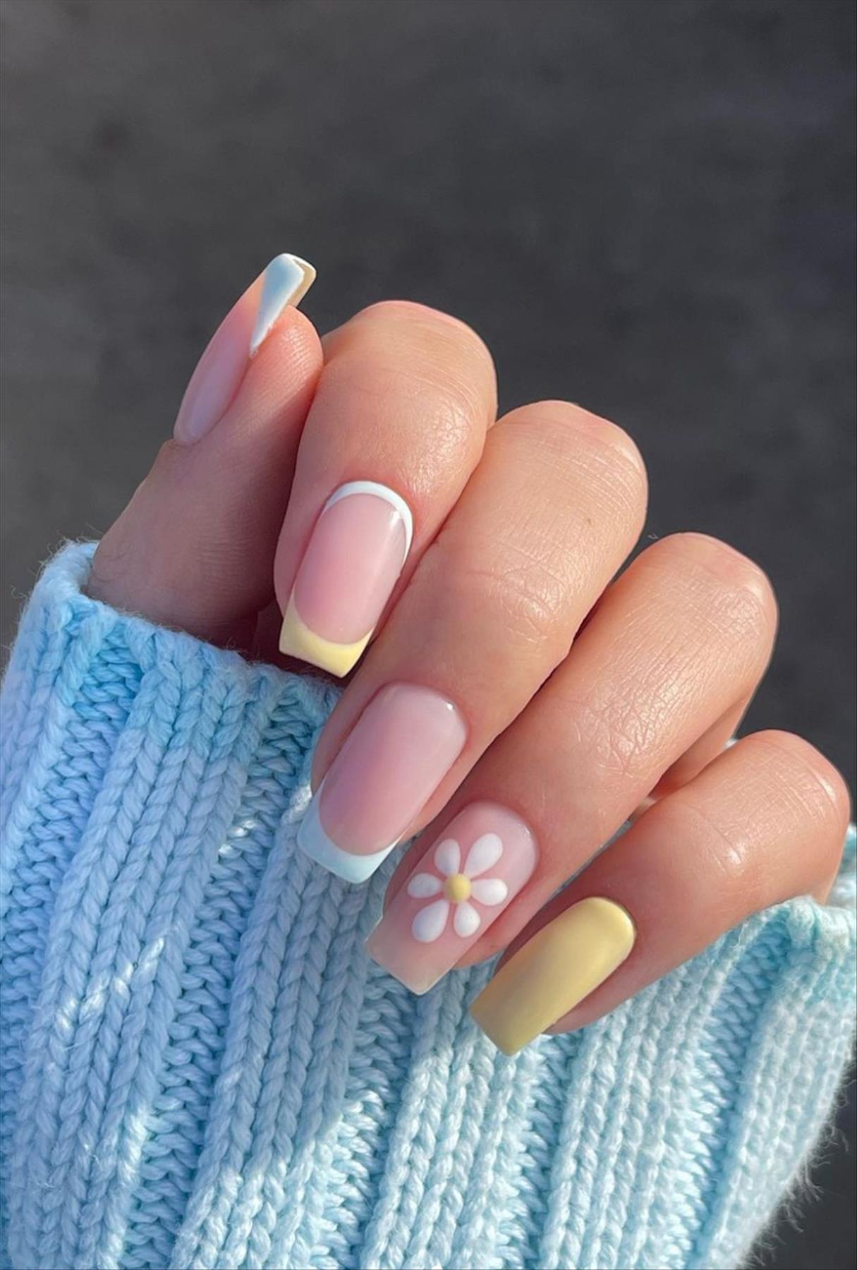 Beautiful Summer nails Trends 2023 to get inspired