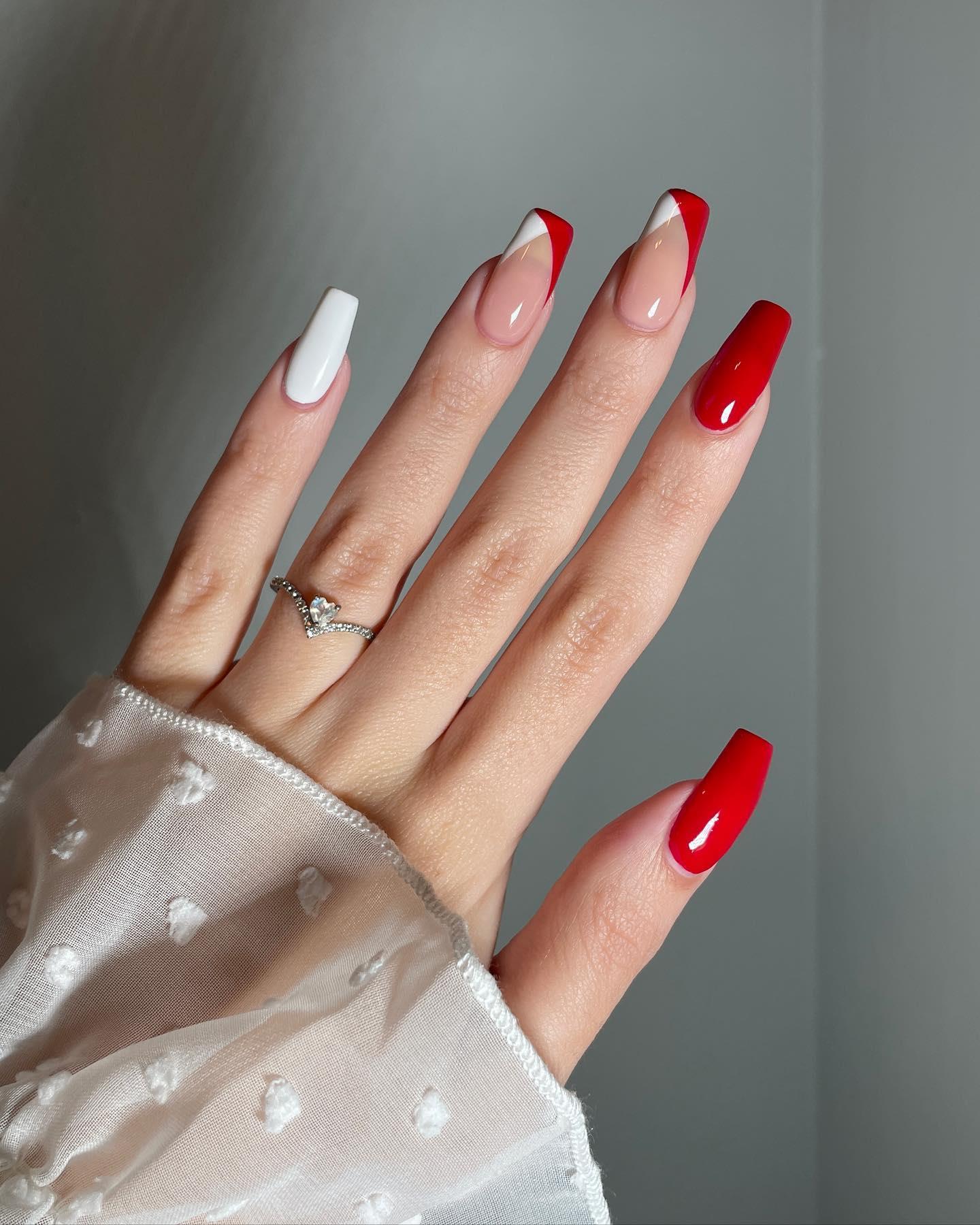 Cool Fall nail colors and designs for 2023