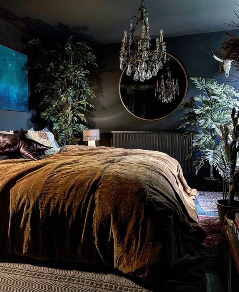 Cozy dark and moody bedroom decoration ideas