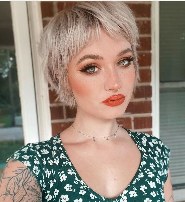 34 Sassy short bob hairstyles for women to try