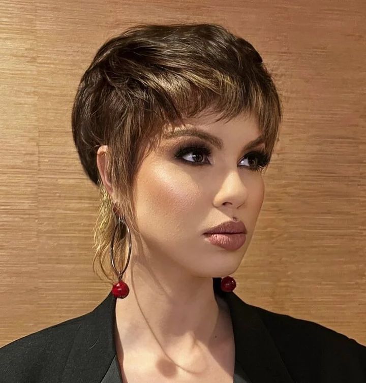 Unique women's pixie haircuts for fine hair inspiration