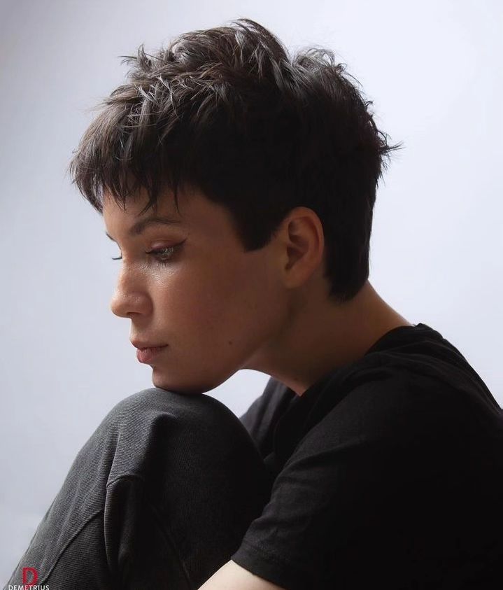 Unique women's pixie haircuts for fine hair inspiration