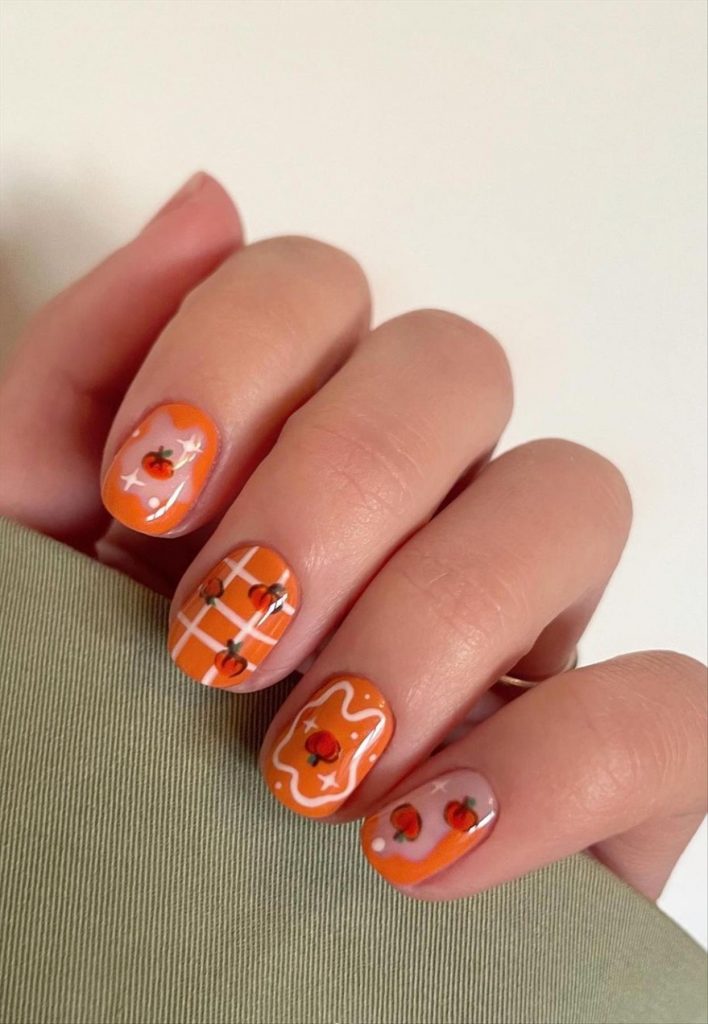 Unique Short Halloween Nails Design 2023 to try now