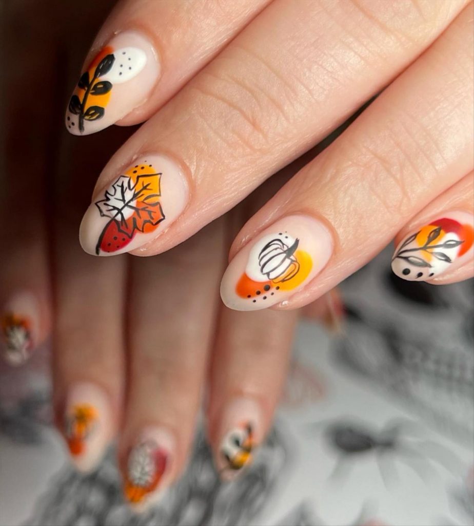 Unique Short Halloween Nails Design 2023 to try now