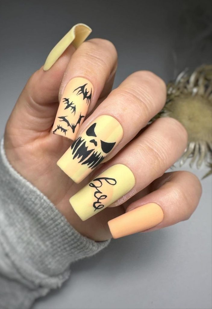 Unique Short Halloween Nails Design 2023 to try now