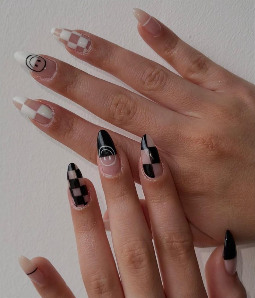 Unique Short Halloween Nails Design 2023 to try now