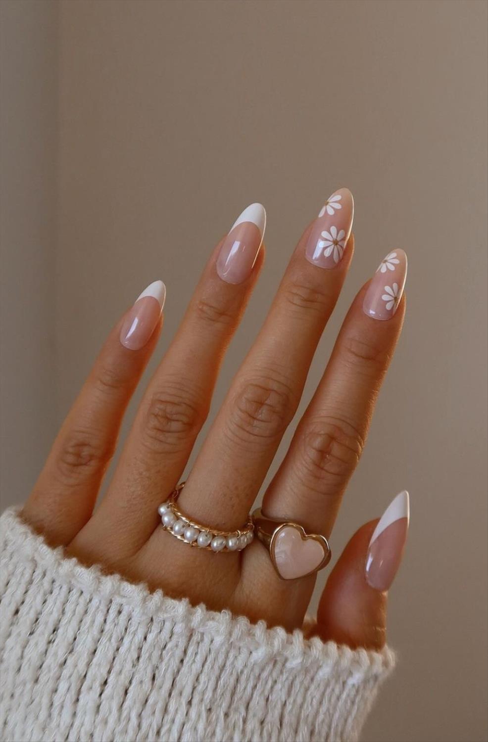 Best Short Winter Nails Design 2023 to Try