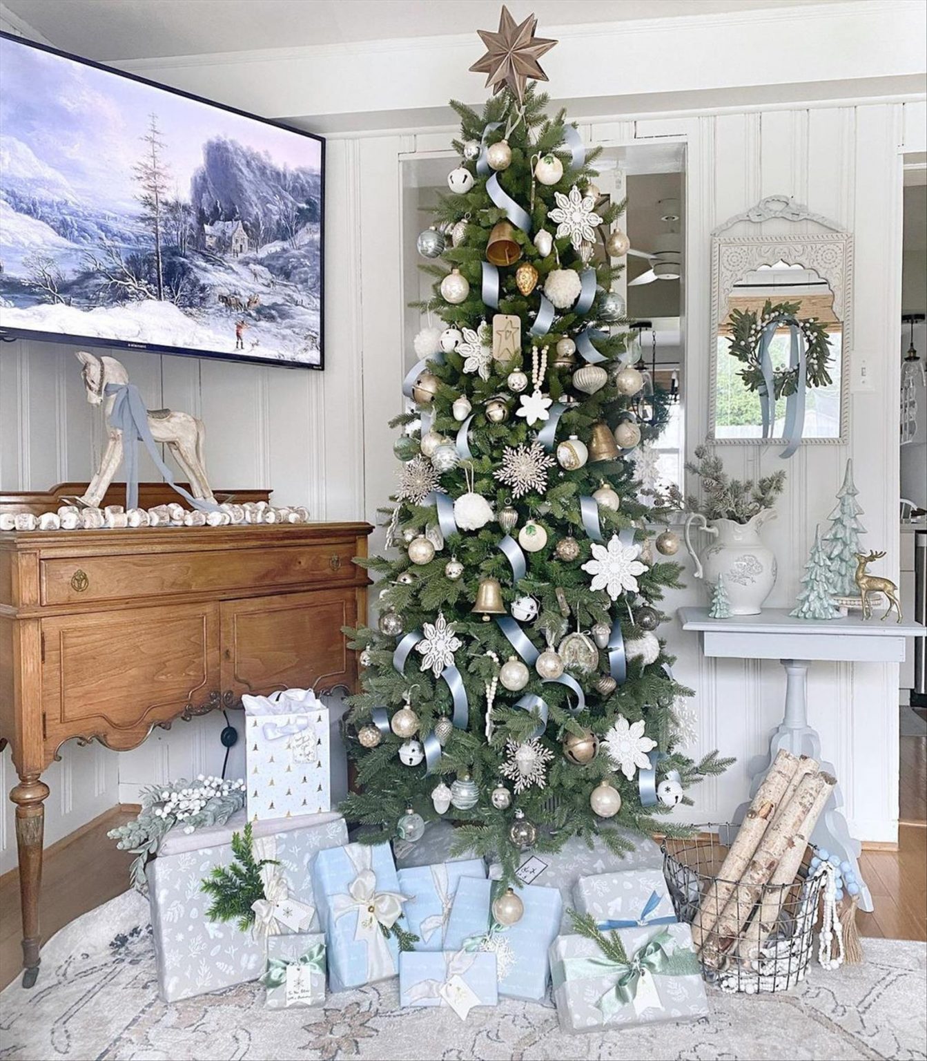 47 Stunning Christmas Tree Decor Ideas To Try Out For 2023 - Page 2 of 2