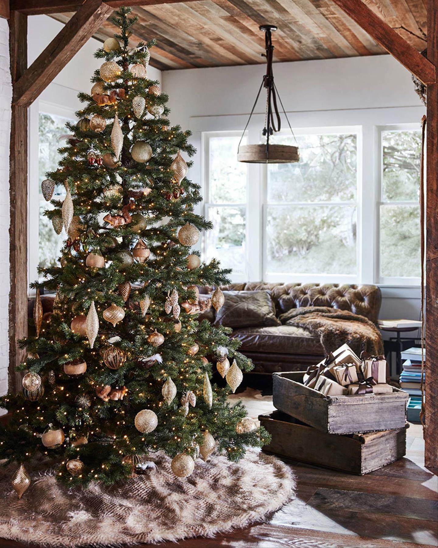 Stunning Christmas Tree Decor Ideas To Try Out For 2023