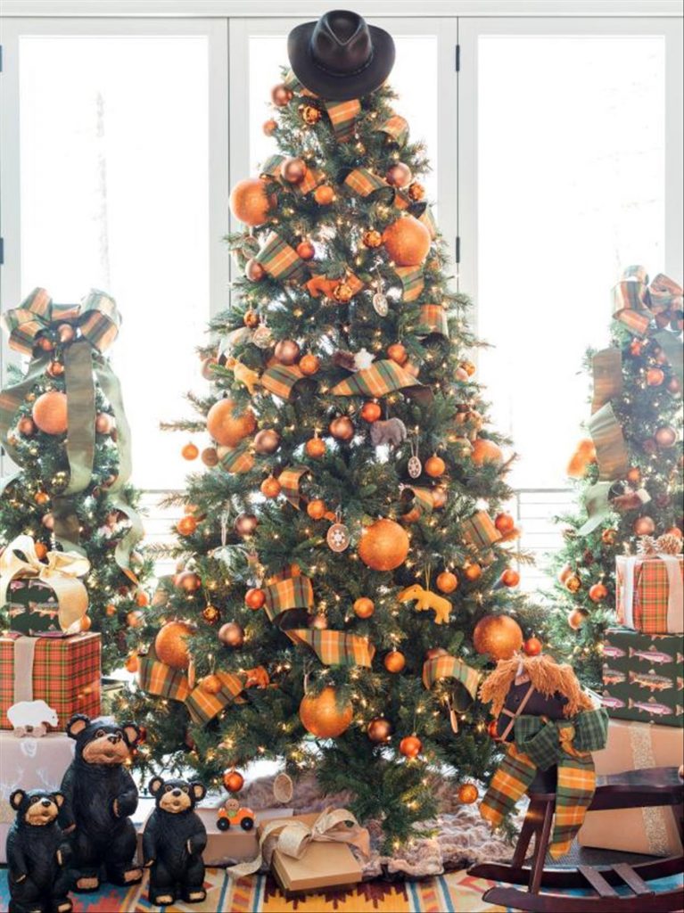 47 Stunning Christmas Tree Decor Ideas To Try Out For 2023