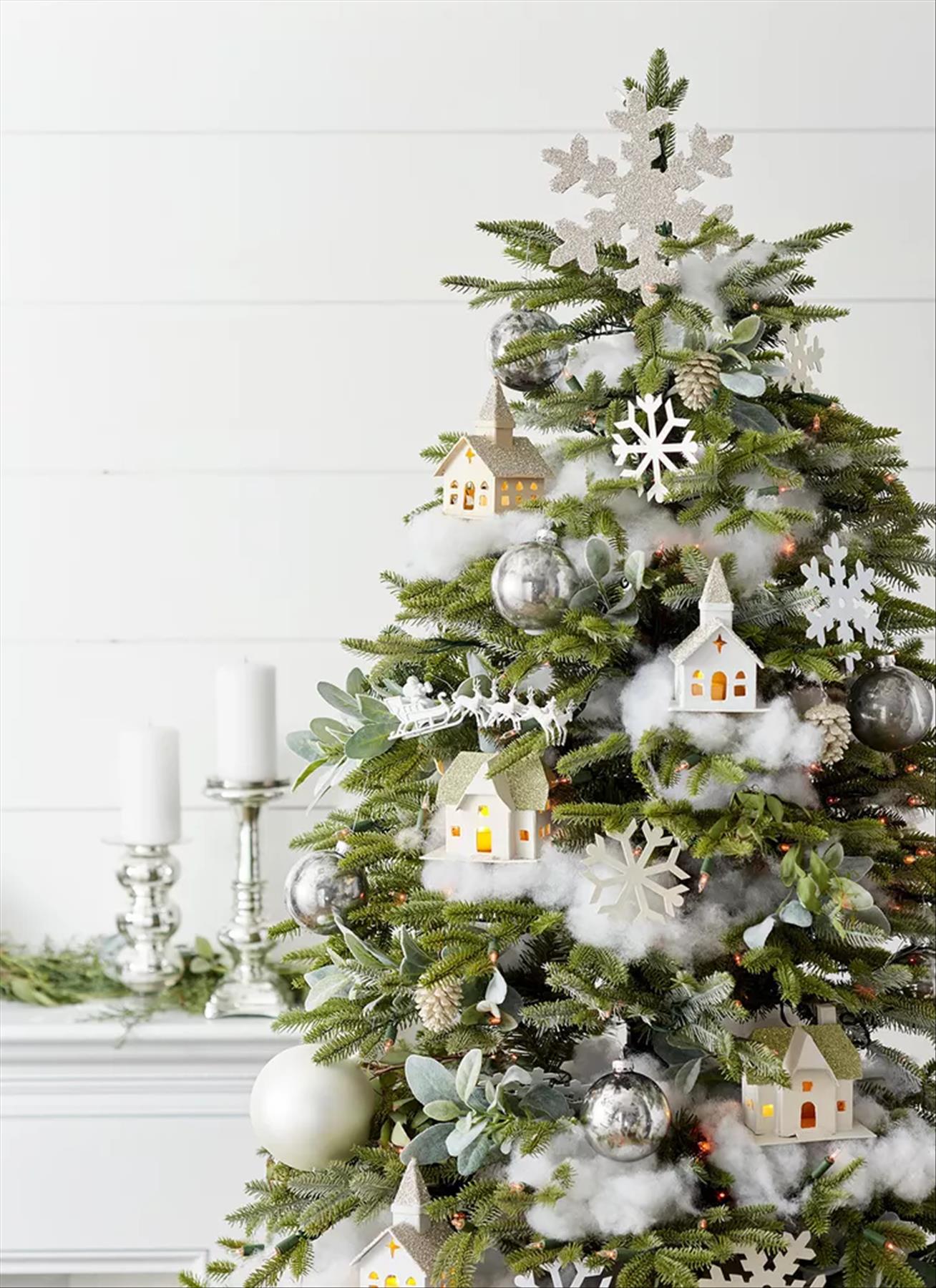 Stunning Christmas Tree Decor Ideas To Try Out For 2023