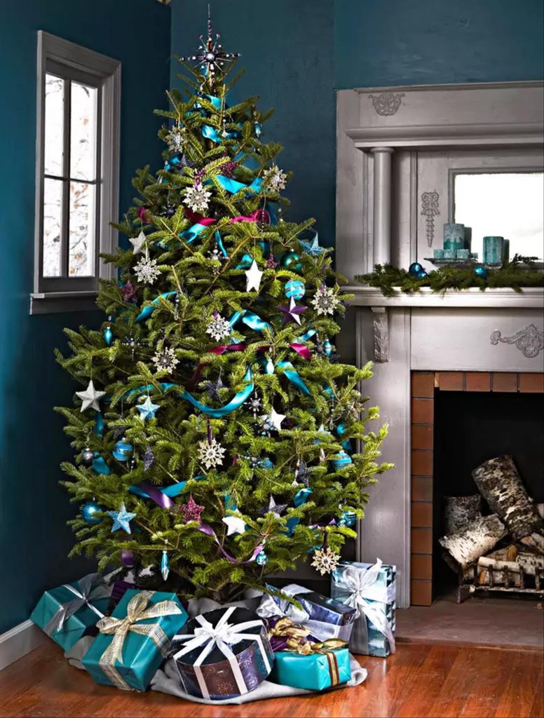 Stunning Christmas Tree Decor Ideas To Try Out For 2023