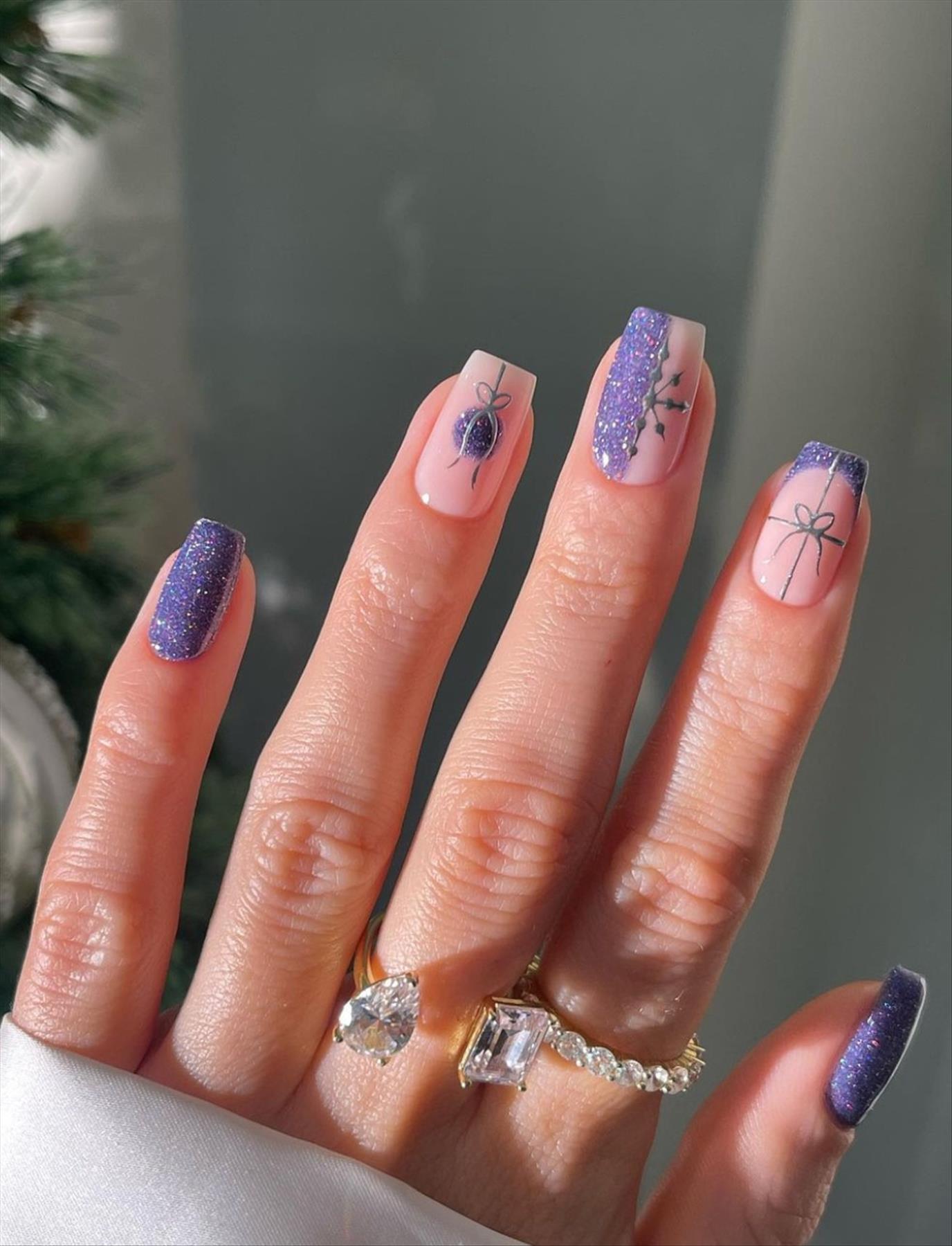 Best New Year Nails Design To Rock This Holiday Season