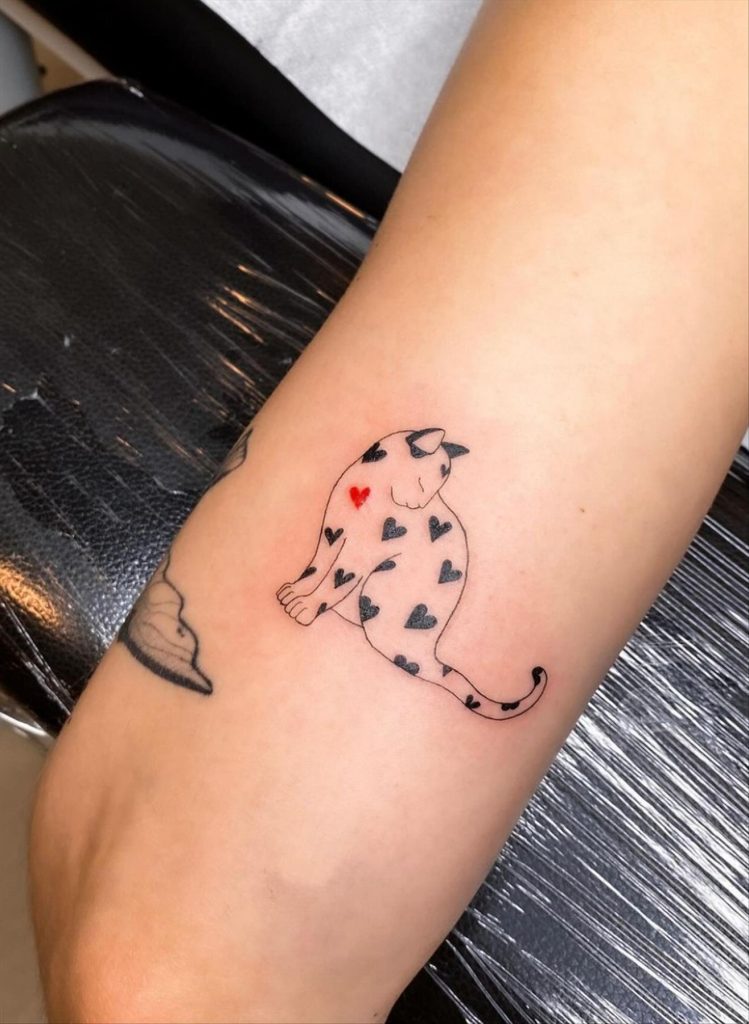 Stylish tattoo designs for women to be cool