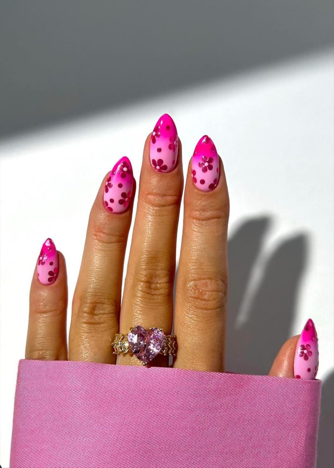 Trendy Spring Flower Nail Art for 2024