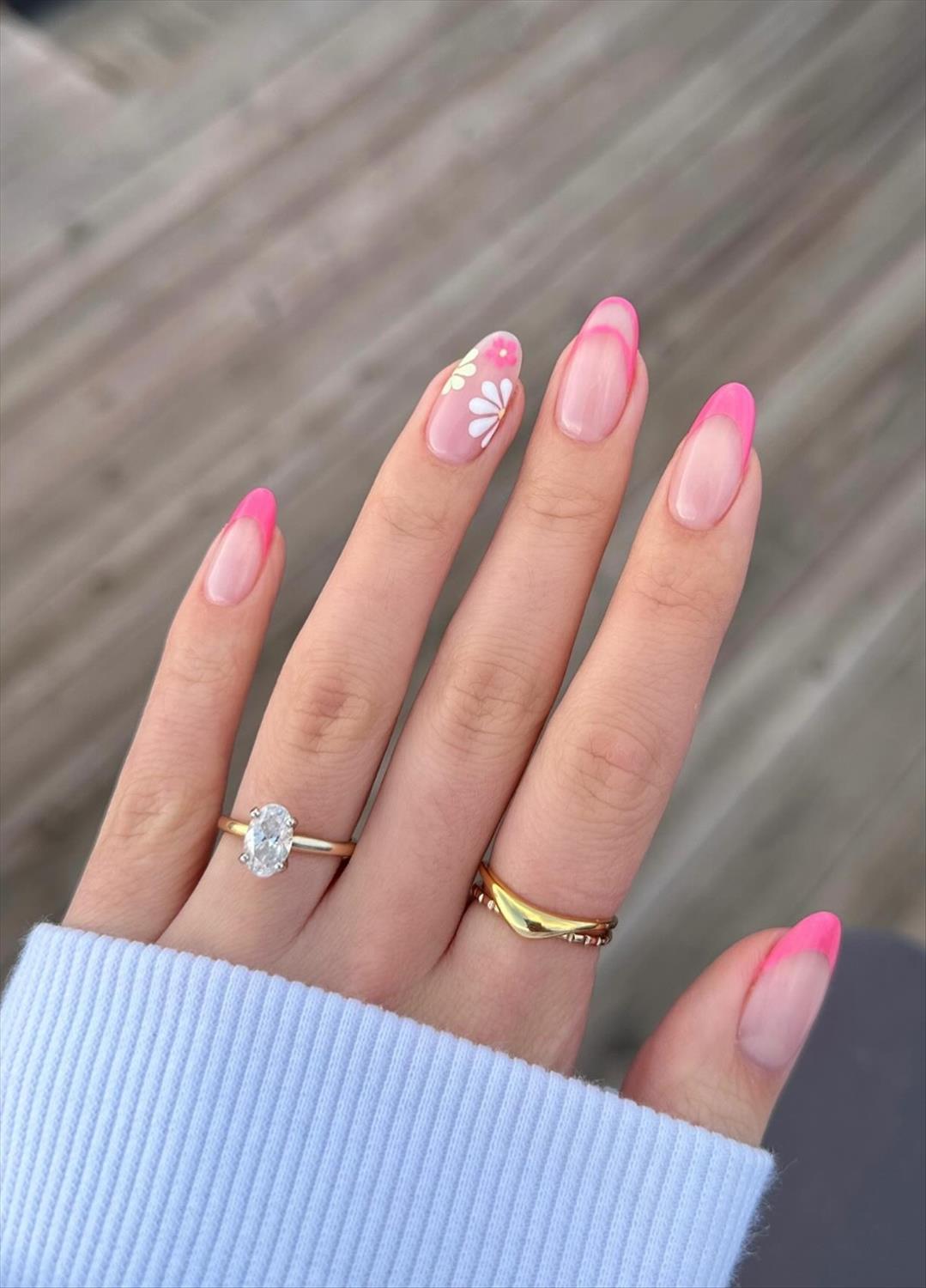 Trendy Spring Flower Nail Art for 2024