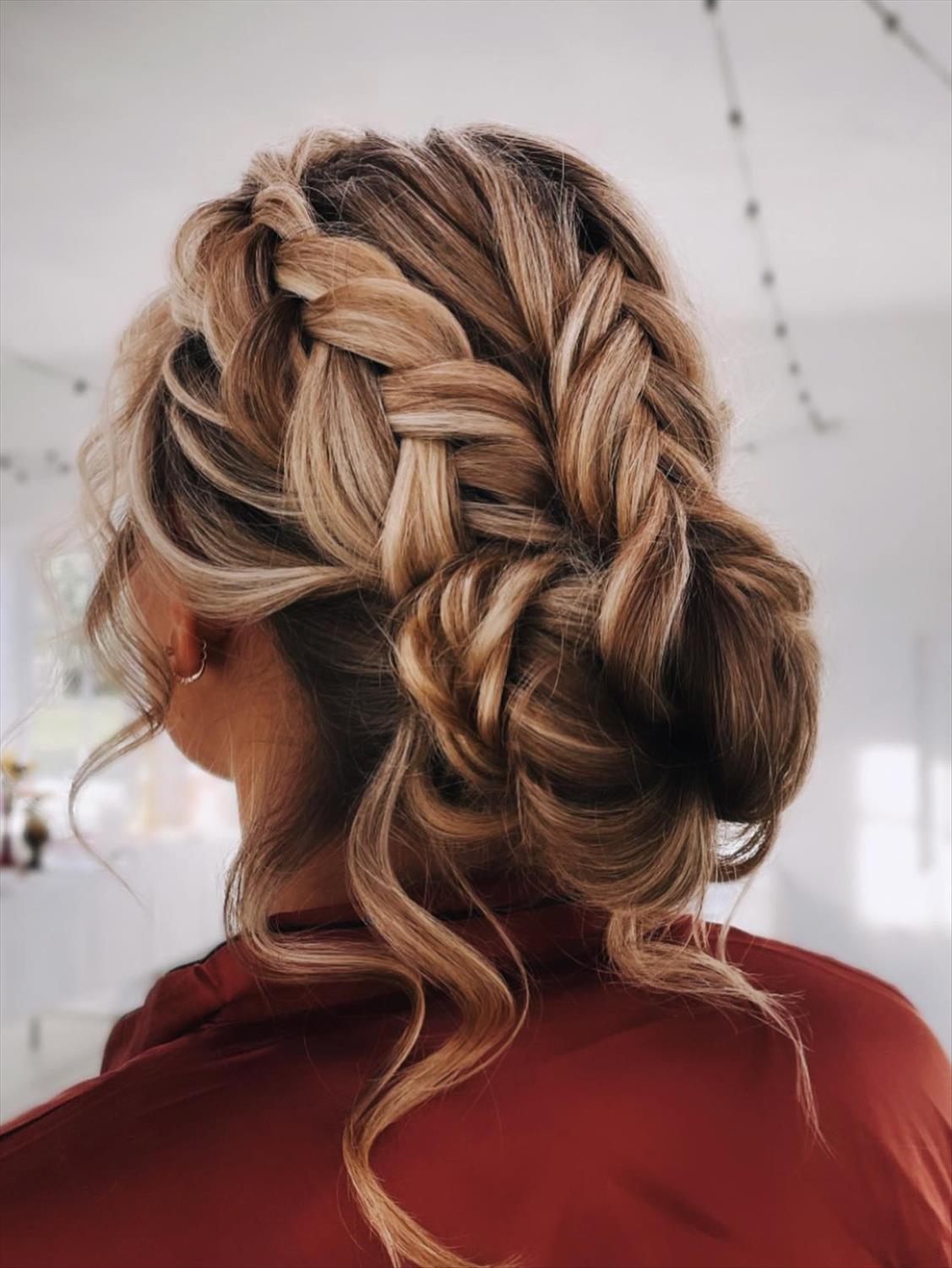 Top 42 Boho Hairstyles Trending in 2024 To Wear