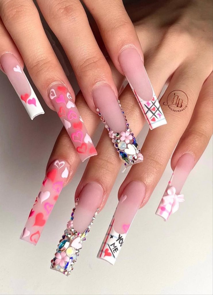 Perfect Long Valentine's Day nail Ideas to wear in 2025