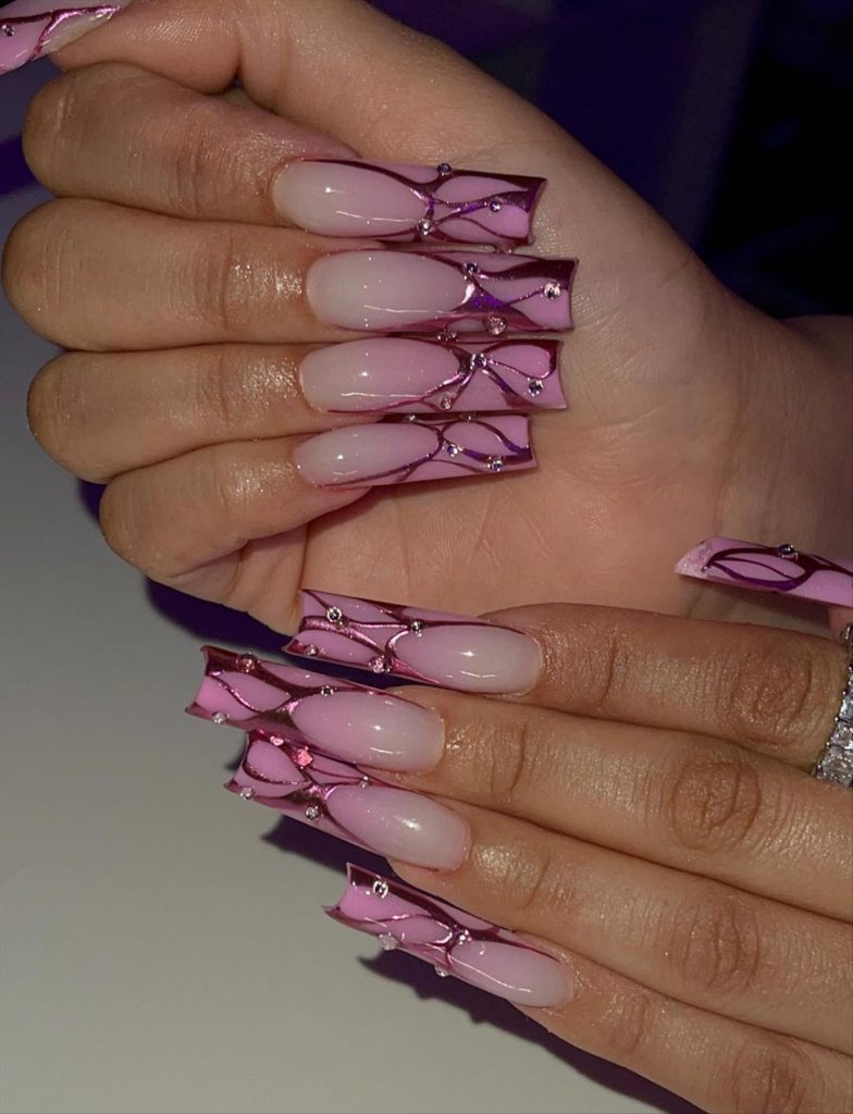 Perfect Long Valentine's Day nail Ideas to wear in 2025