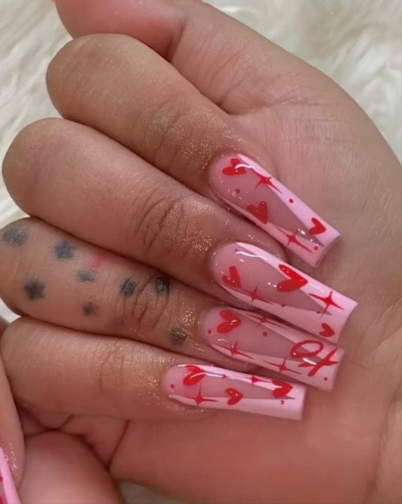 Perfect Long Valentine's Day nail Ideas to wear in 2025