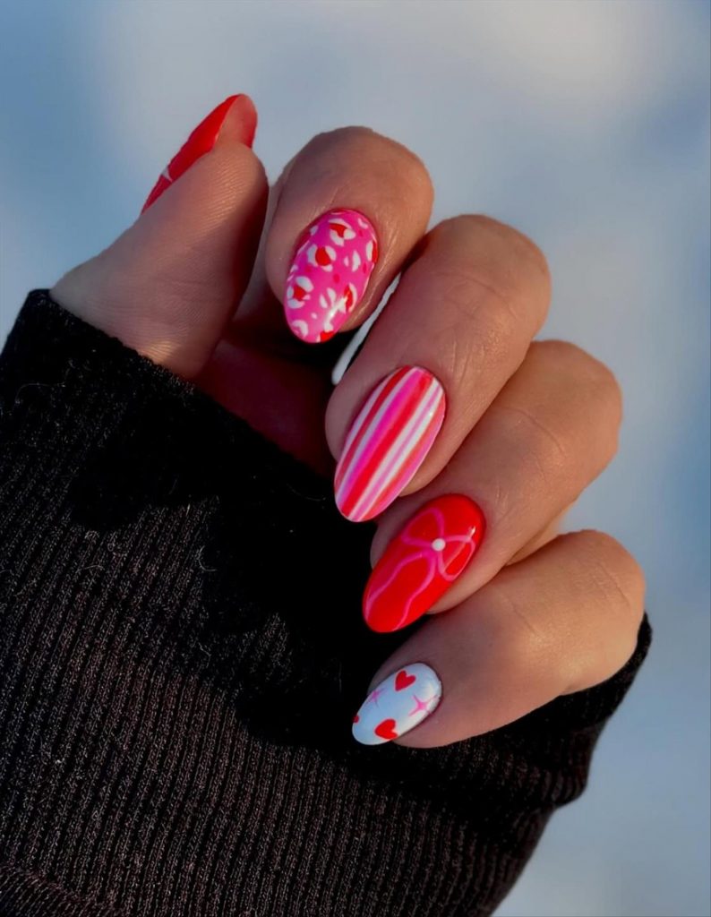 Pretty Short Valentine’s Day Nail Designs You’ll Love in 2025