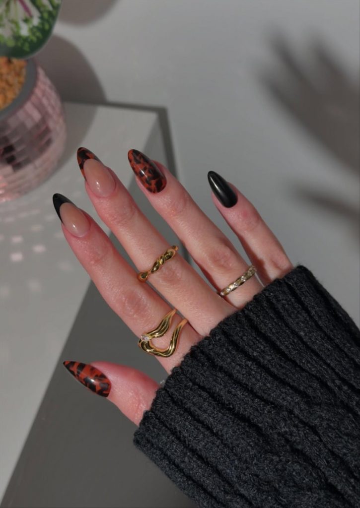 Pretty Short Valentine’s Day Nail Designs You’ll Love in 2025