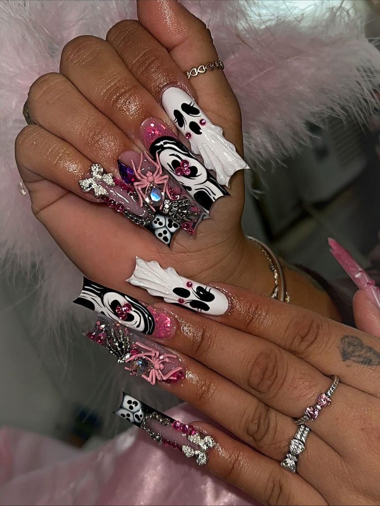 Spooky & Chic Halloween Nail Ideas You’ll Want to Try in 2026