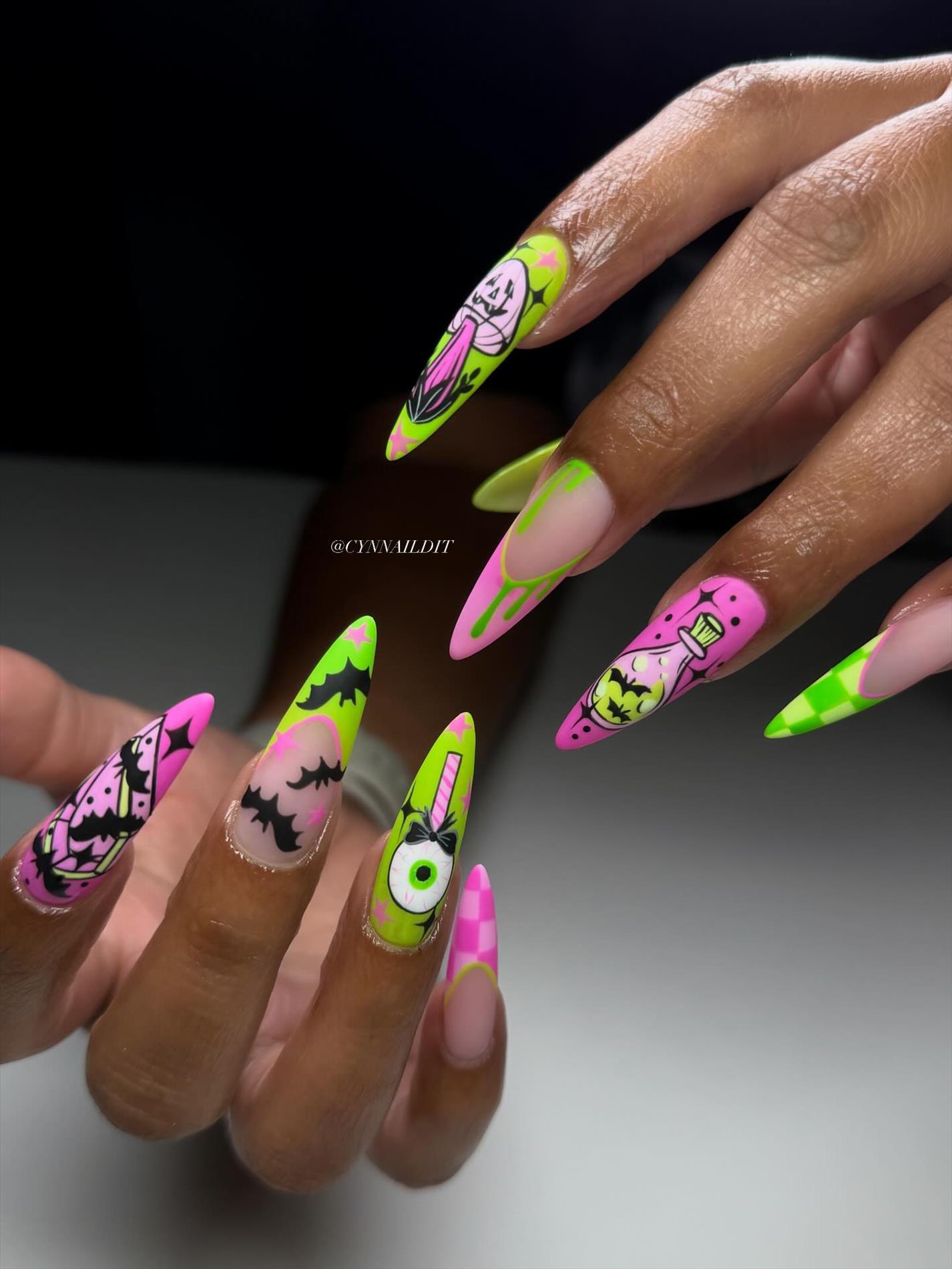 Spooky & Chic Halloween Nail Ideas You’ll Want to Try in 2026