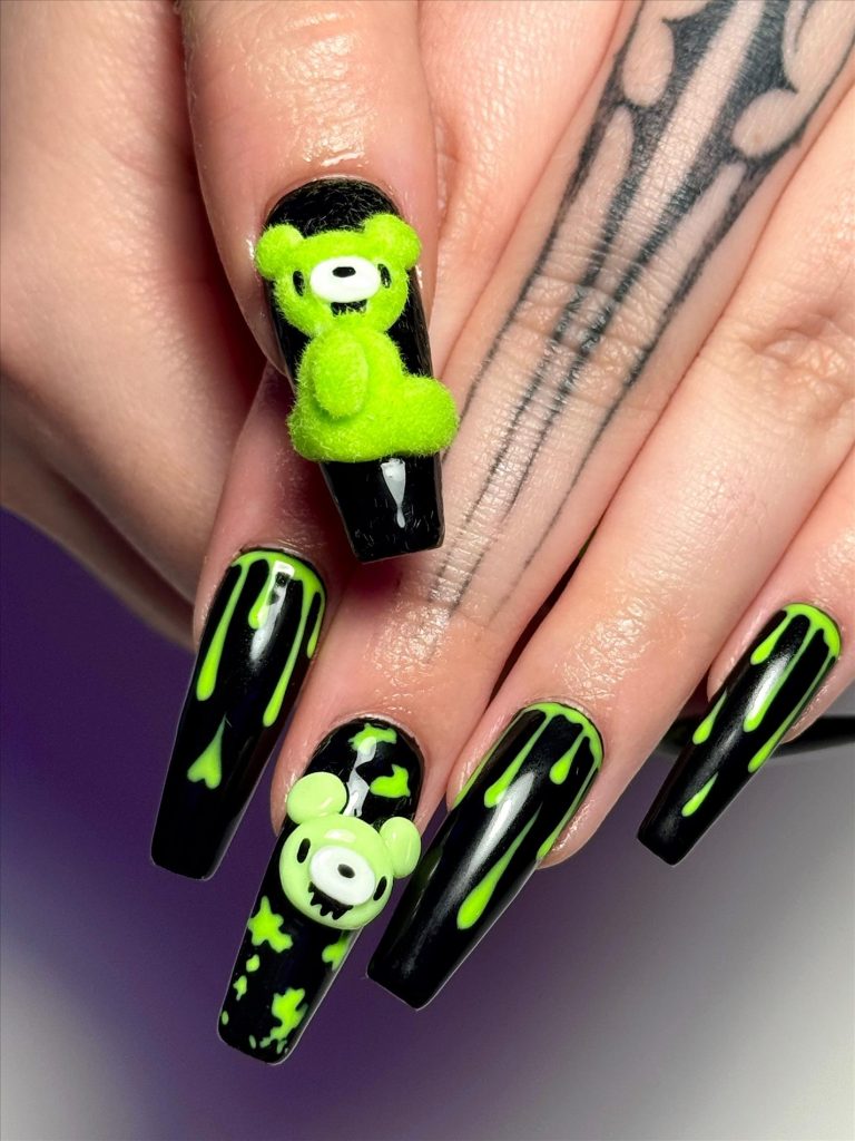 Spooky & Chic Halloween Nail Ideas You’ll Want to Try in 2026