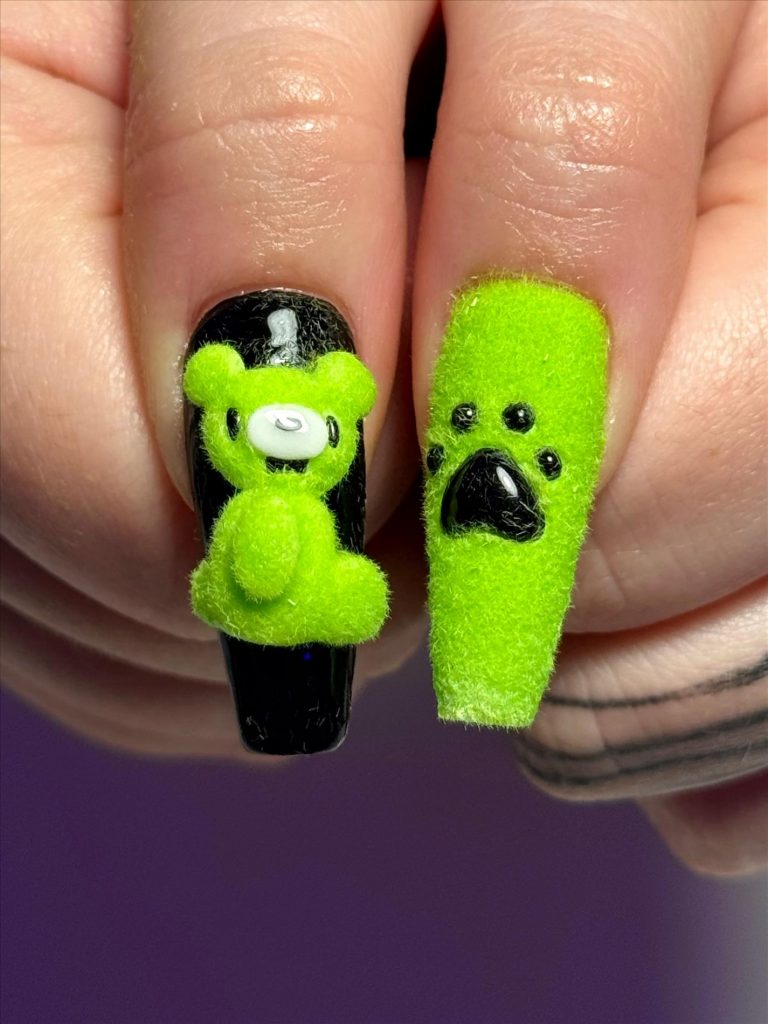 Spooky & Chic Halloween Nail Ideas You’ll Want to Try in 2026