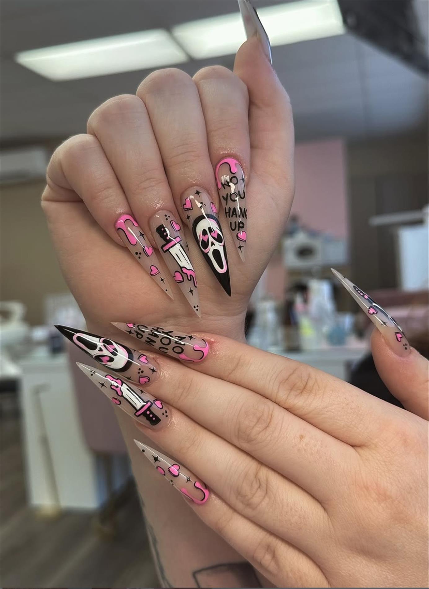 Spooky & Chic Halloween Nail Ideas You’ll Want to Try in 2026